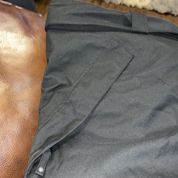 Columbia |Titanium Omni-Tech Insulated Waterproof Ski Snow Pants | Plus Size: 1X - Picture 9 of 11